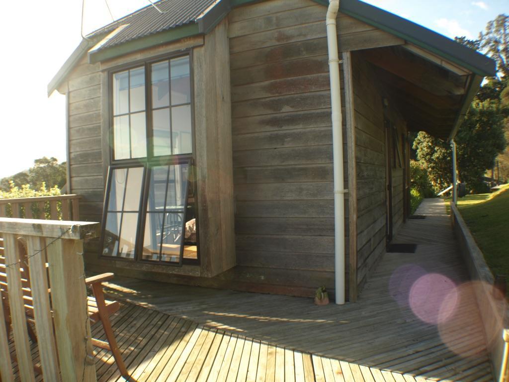 Grafton Cottage & Chalets Thames Exterior photo